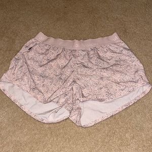 Outdoor voices relay shorts